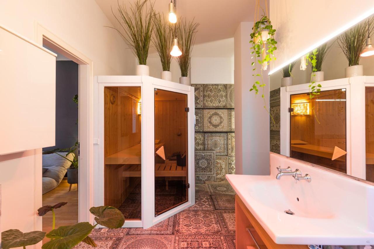 Luxury Townhouse With Garden - A Central Oasis Berlino Esterno foto